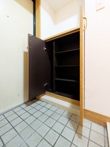 【玄関】 | クロスステージ博多駅前