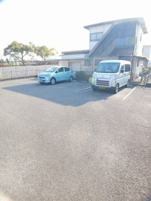 【駐車場】 | メゾンひのくち