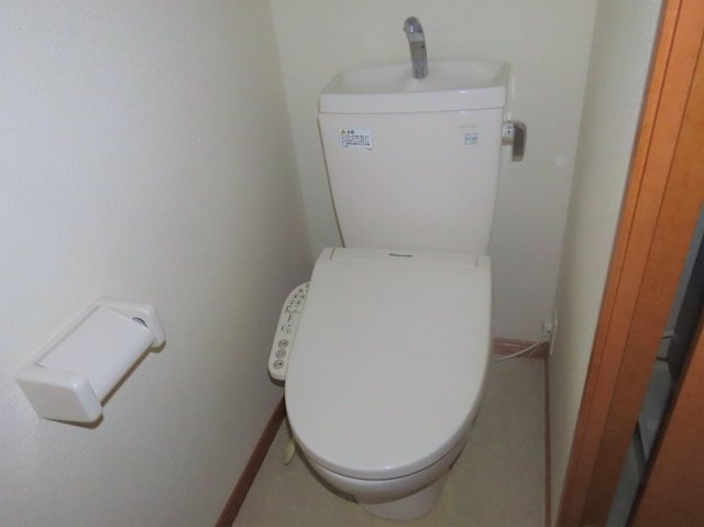 レオパレスエバーグリーンＢのその他|お風呂、トイレは完全別です