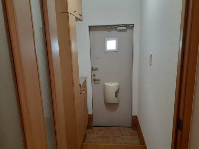 サンリット福泉の玄関