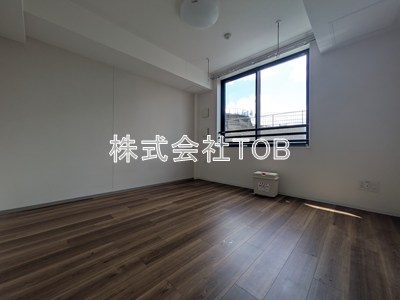 【居間・リビング】 | ＣＲＥＡＬｐｒｅｍｉｅｒ笹塚 | 7帖