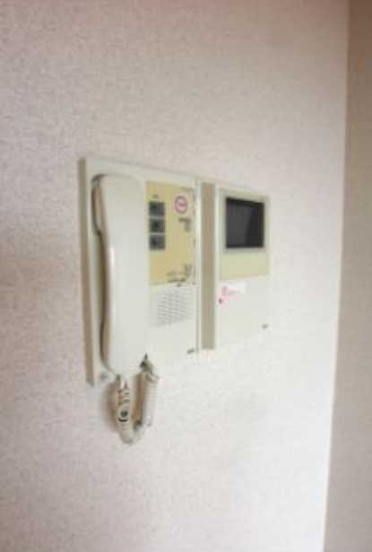レジディア世田谷弦巻　リノベーション中　角部屋　ファミリー向けのセキュリティ