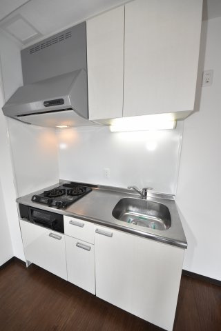 レジディア堺筋本町のキッチン