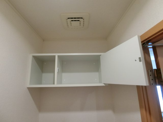 アルマーニ　Ⅰの収納