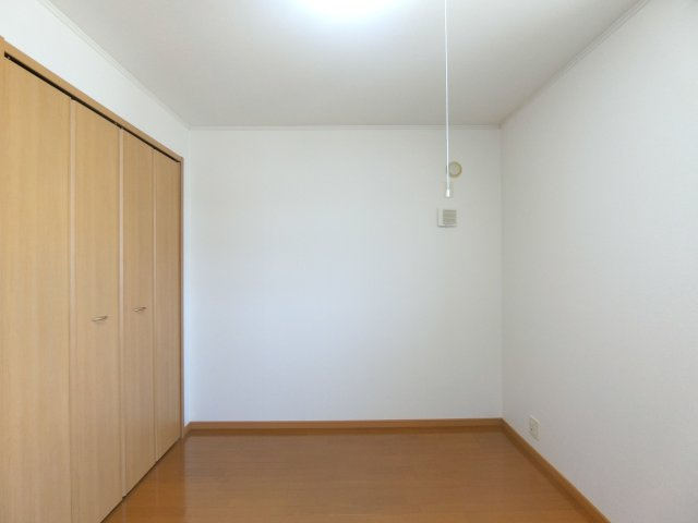 アルマーニ　Ⅰの洋室