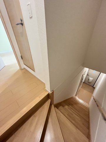 フェリーチェ　Ｂの玄関