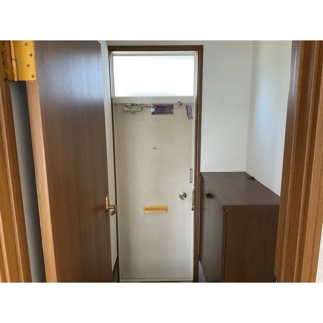 古橋邸貸家B棟の玄関
