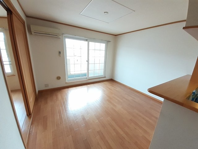 Ⅱ棟２階の室内になります。