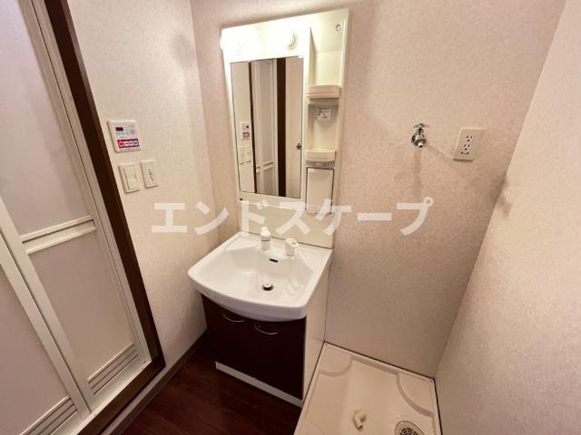 ウッドペッカー・西の洗面所|洗髪洗面化粧台
高崎、前橋のお部屋探しはエンドスケープまで！お客様の理想お聞かせ下さい♪