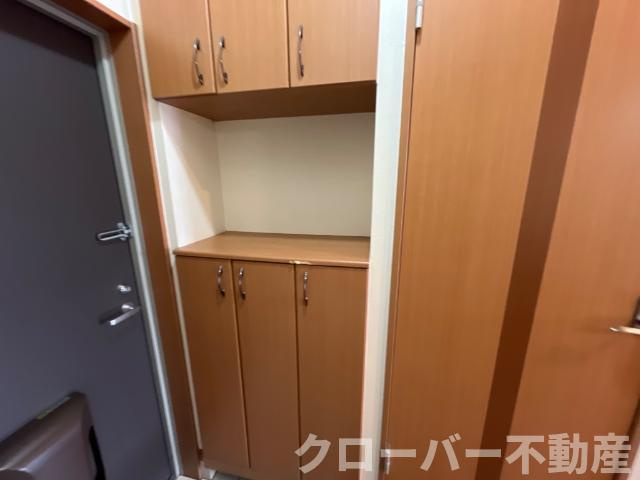 フランドール・Ｍの玄関|下駄箱