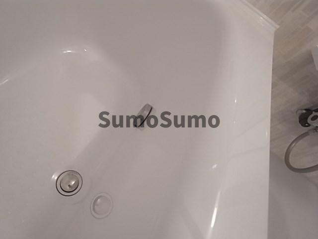サニーコンフォートの浴室|コンパクトで使いやすいお風呂です