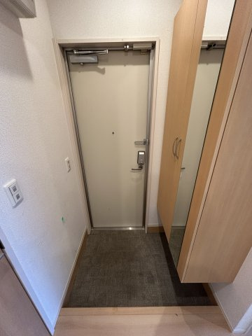 サニーコンフォートの玄関