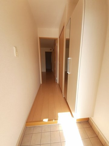 アストライアの玄関