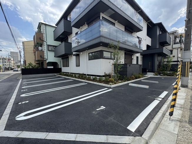 【駐車場】 | D-ROOM御厨中