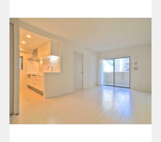 福岡市中央区港２丁目の賃貸マンションのキッチン|リビング/ダイニング