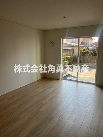 小田原市新屋第4　新築一戸建て　1号棟の内観：施工例|《施工例》リビング