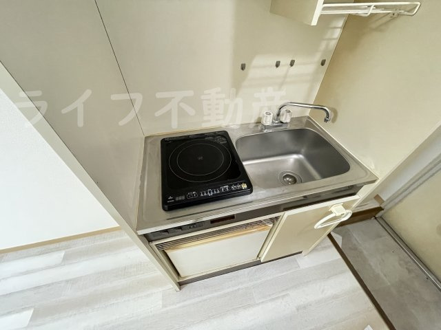 サニーマンションのキッチン|使いやすいキッチンです