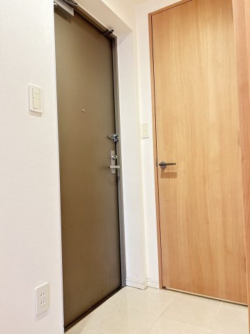 【玄関】