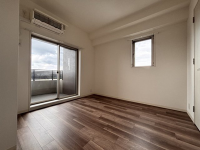 【洋室】 | S-RESIDENCE茶屋ヶ坂East | 明るい洋室です