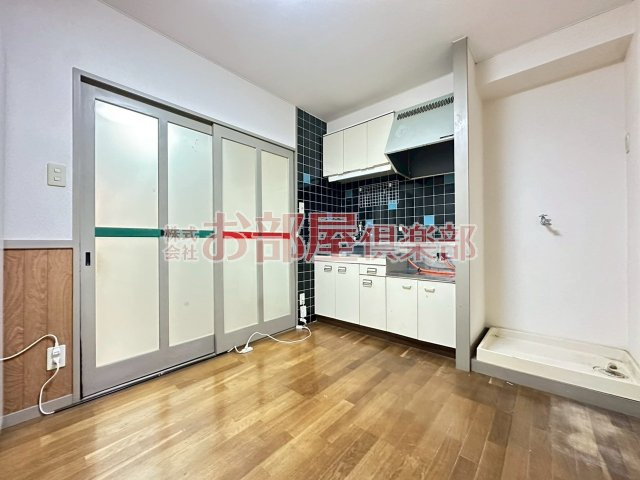 ワンバイワンの居間・リビング|こちらの居間で趣味の時間をお楽しみください