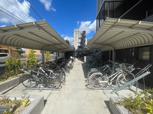 【その他共用部分】 | S-RESIDENCE茶屋ヶ坂East | 駐輪場です