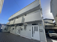 山口町名来テラスハウスの画像