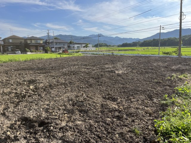 津市芸濃町林 倉庫の外観