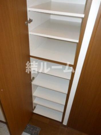 練馬区豊玉北５丁目の賃貸マンションの玄関