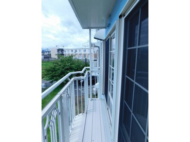 ウィンディアちぐさのバルコニー