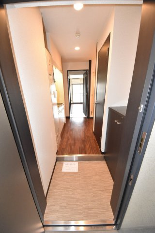 インペリアル靭本町の玄関