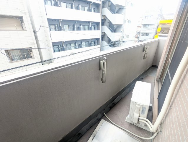 コスモ向島のバルコニー