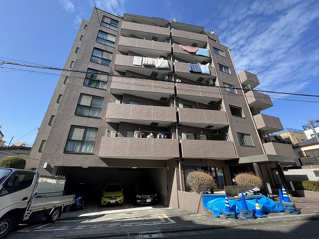 コスモ向島の外観