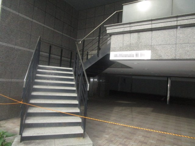 平塚市宮の前の倉庫