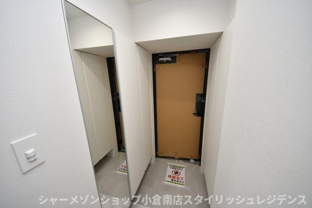 ヒルクレスト片野グランデⅠの玄関