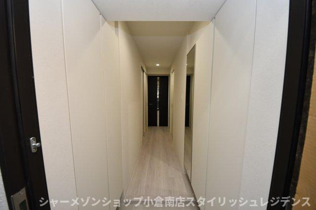 ヒルクレスト片野グランデⅠの玄関