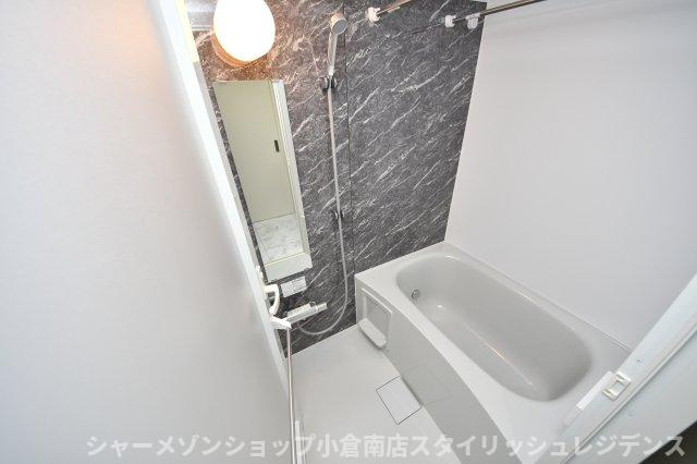 ヒルクレスト片野グランデⅠの浴室