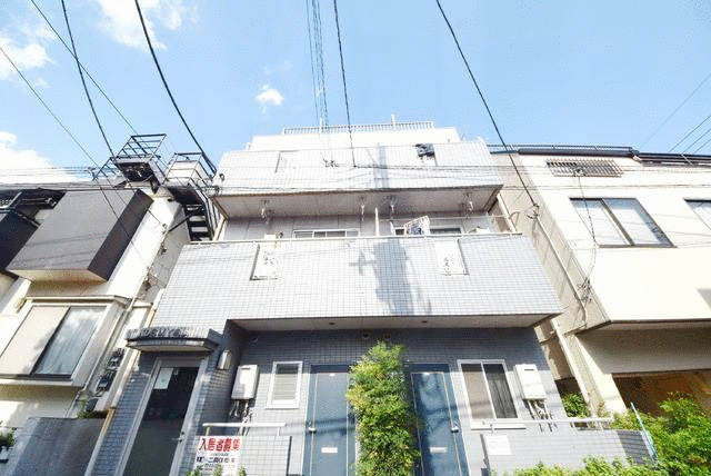 コスミー岡山の外観