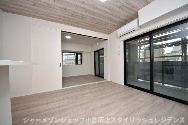 ヒルクレスト片野グランデⅠの居間・リビング
