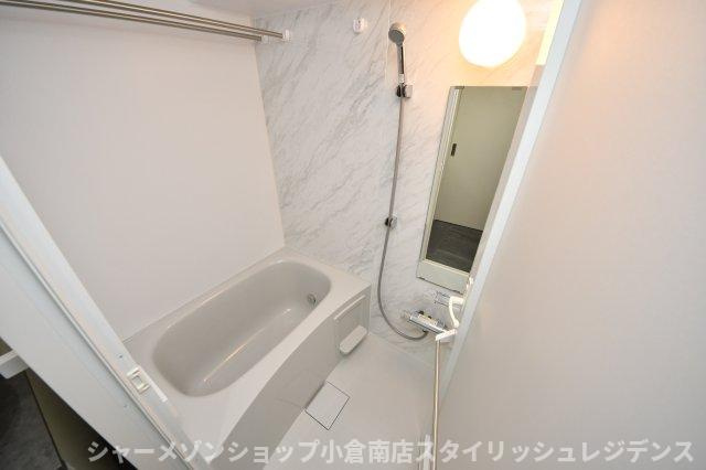 ヒルクレスト片野グランデⅠの浴室