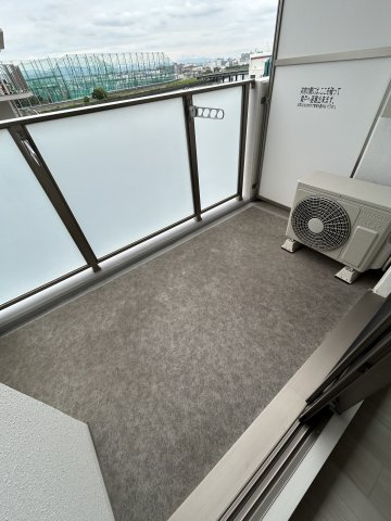 プレサンス神崎川ファインブレスのバルコニー
