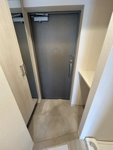 プレサンス神崎川ファインブレスの玄関