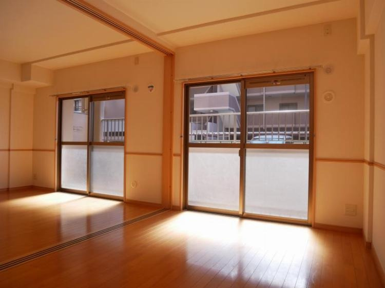 福岡市南区曰佐２丁目の賃貸マンションの洋室|物件の画像11