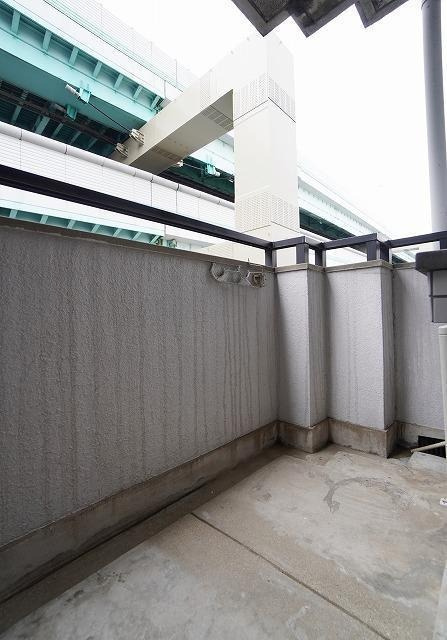 福岡市博多区堅粕４丁目のアパートのバルコニー|物件の画像10