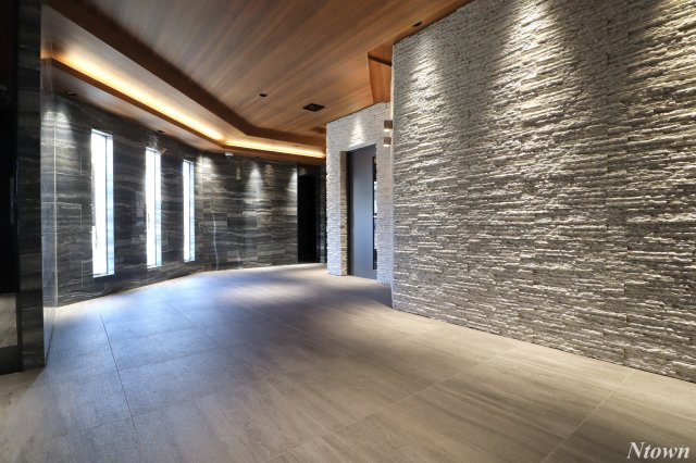 【ロビー】 | S-RESIDENCE浄心 | 落ち着いたロビーです