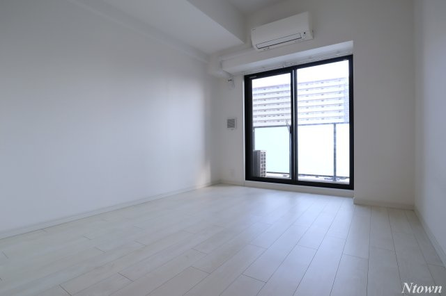 【居間・リビング】 | S-RESIDENCE浄心 | ゆったり過ごせる居間です