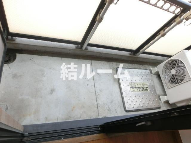 新宿区下落合１丁目の賃貸マンションのバルコニー