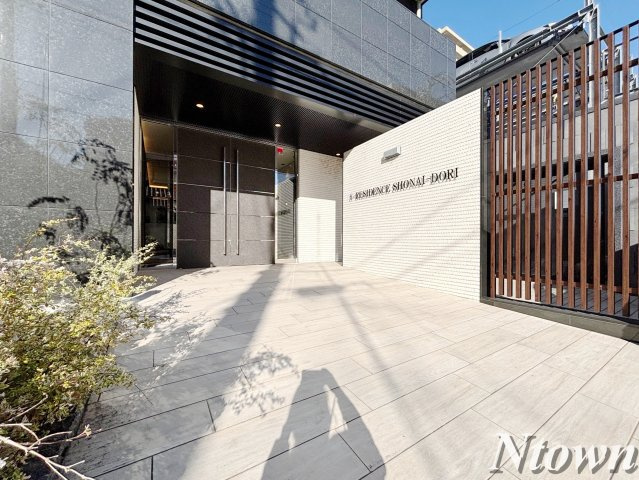 【エントランス】 | S－RESIDENCE庄内通 | 落ち着いたエントランスです