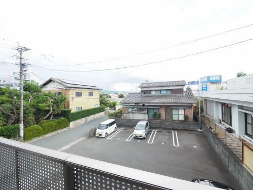シャーメゾン新合川の駐車場|駐車スペースもあります☆