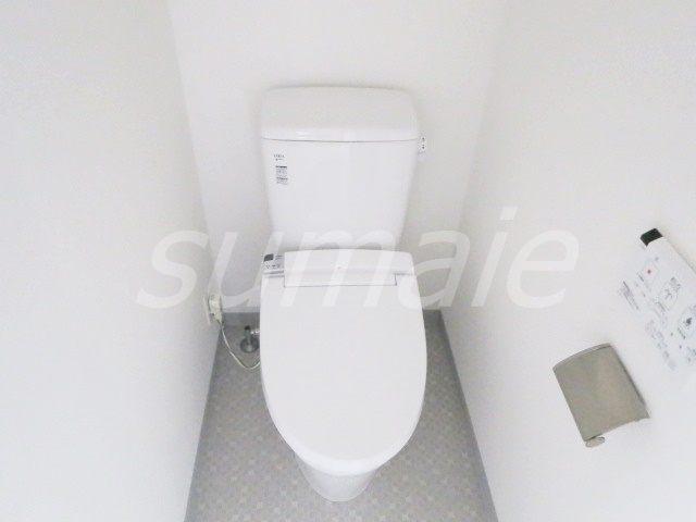 フュージョナル赤羽EASTのトイレ|温水洗浄便座付きトイレです☆
