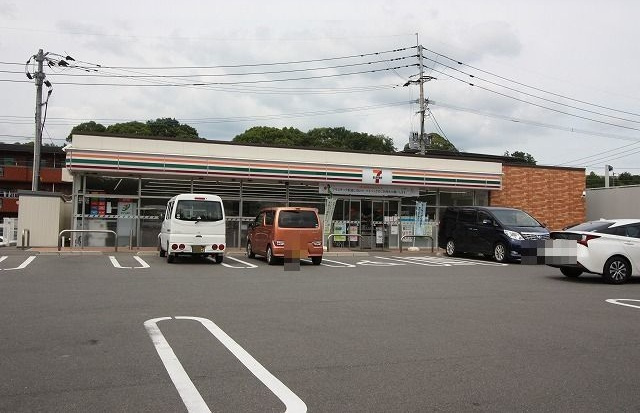 クレディ彩Ⅱの周辺